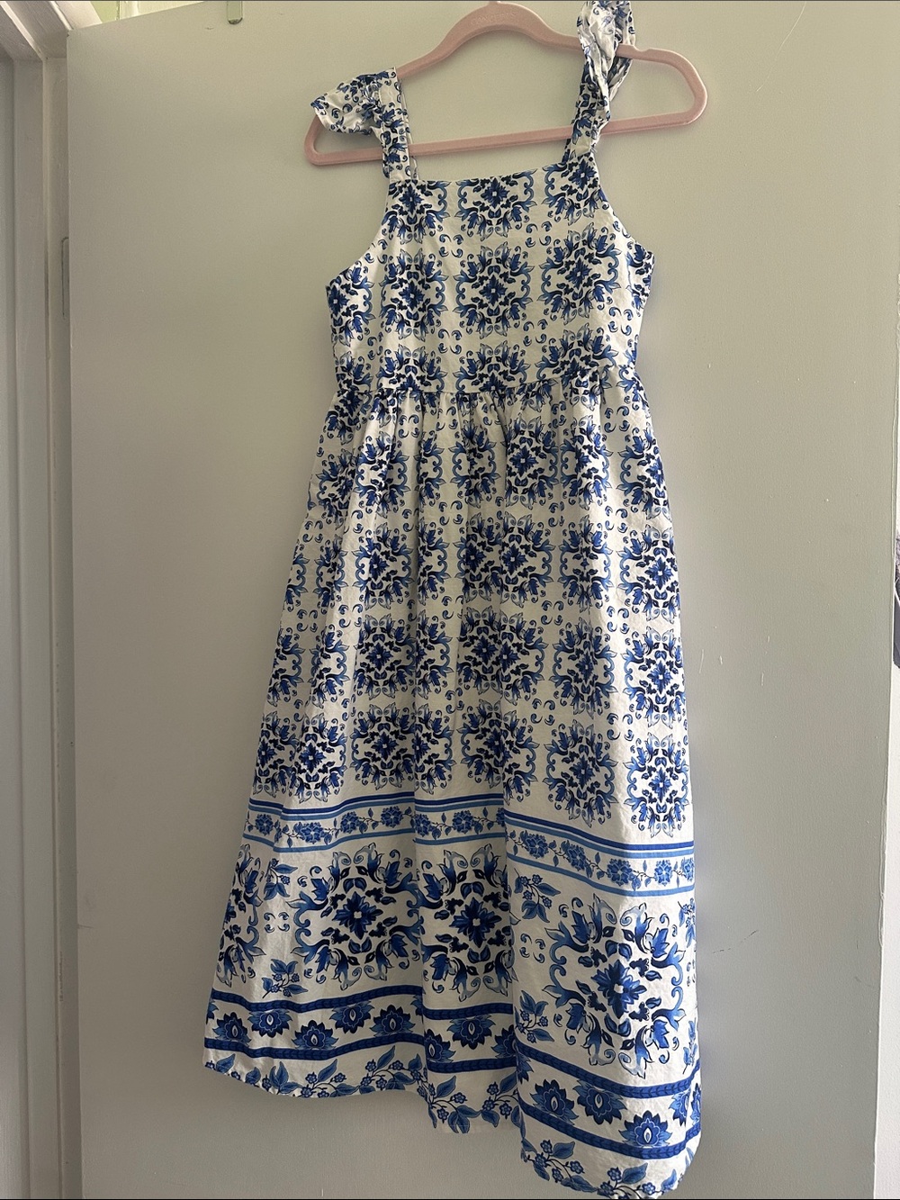 btween White and Blue Floral Sundress size 7